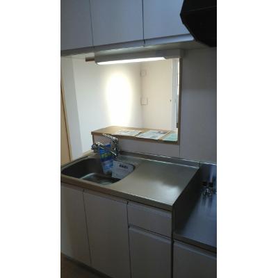 Ｉｒｉｓｈ 105【管理NO：1-016461301-01040】 ★家具家電は申し込み後に搬入します★ ★2026年10月下旬入居可能★の物件画像