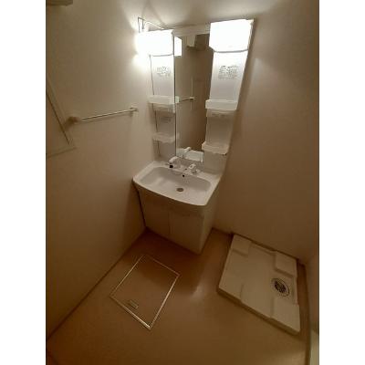ルクアＢ 203【管理NO：1-015838302-02030】 ★家具家電は申し込み後に搬入します★ ★2026年11月下旬入居可能★の物件画像