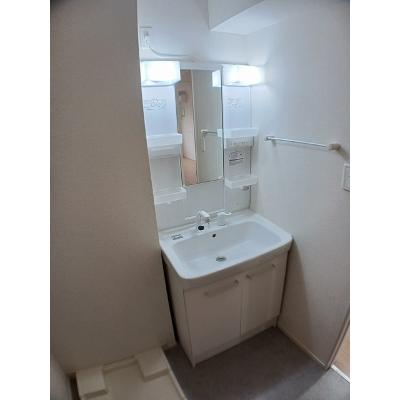 プレミアムⅡ 103【管理NO：1-022666102-01030】 ★家具家電は申し込み後に搬入します★ ★2026年11月中旬入居可能★の物件画像
