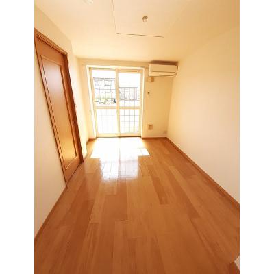 ウィンソウェル 102【管理NO：1-012421801-01020】 ★家具家電は申し込み後に搬入します★ ★2026年11月上旬入居可能★の物件画像