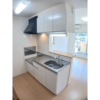 コンフィデンテ　Ａ 201【管理NO：1-018261701-02010】 ★家具家電は申し込み後に搬入します★ ★2026年10月中旬入居可能★の物件画像