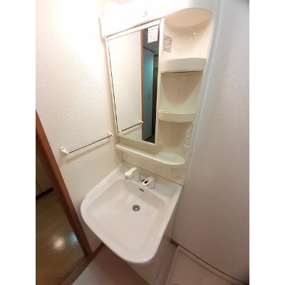 サムデイ小郡 404【管理NO：1-011853201-04040】 ★家具家電は申し込み後に搬入します★ ★2026年11月中旬入居可能★の物件画像