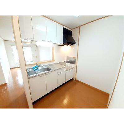 サンリットヒル赤坂Ｂ 203【管理NO：1-013715102-02030】 ★家具家電は申し込み後に搬入します★ ★2026年11月中旬入居可能★の物件画像