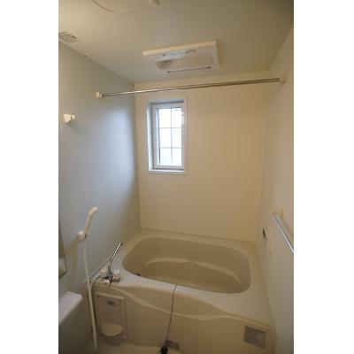 ラ・カーサ・ボニータ 203【管理NO：1-018124501-02030】 ★家具家電は申し込み後に搬入します★ ★2026年11月中旬入居可能★の物件画像