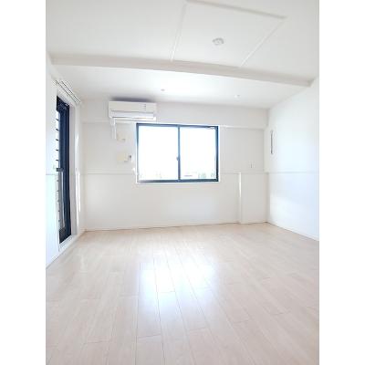 カーサ・ソレイユＢ 103【管理NO：1-022330702-01030】 ★家具家電は申し込み後に搬入します★の物件画像