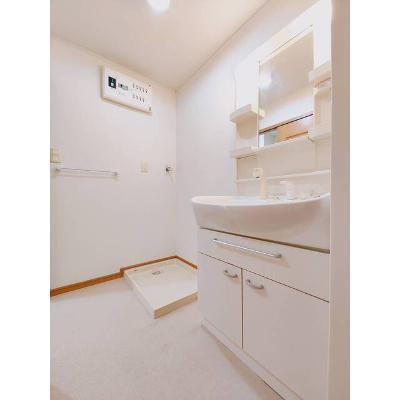 メゾン・ド・タカダ　Ⅱ 202【管理NO：1-014243902-02020】 ★家具家電は申し込み後に搬入します★の物件画像