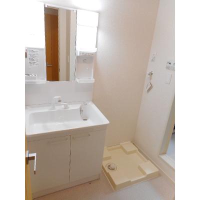 グランデュール 103【管理NO：1-022979301-01030】 ★家具家電は申し込み後に搬入します★ ★2026年11月中旬入居可能★の物件画像