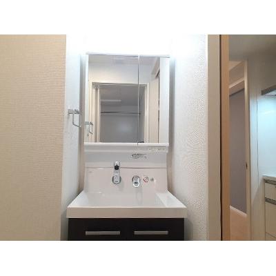 ラタン 701【管理NO：1-025644301-07010】 ★家具家電は申し込み後に搬入します★ ★2026年11月下旬入居可能★の物件画像