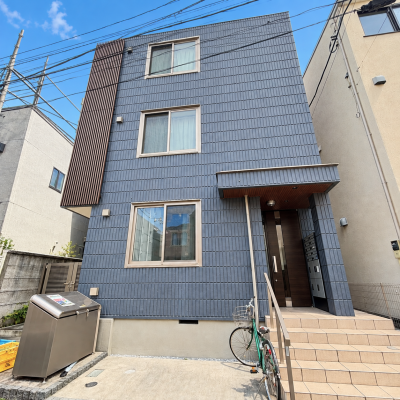 【J’sコート代々木上原Ⅲ 101】10月19日～入居可🌟厚さ25㎝超高密度ポケットコイルマットレス使用！千代田線始発！代々木上原駅徒歩4分！築浅デザイナーズマンション☆【インターネット無料】の物件画像