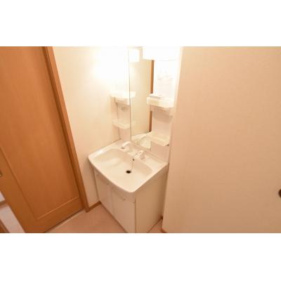 ブランシェＡ 105【管理NO：1-015219301-01040】 ★家具家電は申し込み後に搬入します★ ★2026年10月下旬入居可能★の物件画像