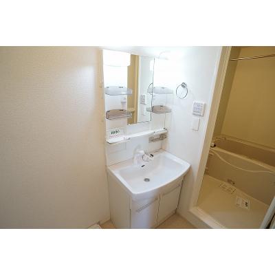 シプリエールＪ 103【管理NO：1-019223101-01030】 ★家具家電は申し込み後に搬入します★ ★2026年12月中旬入居可能★の物件画像