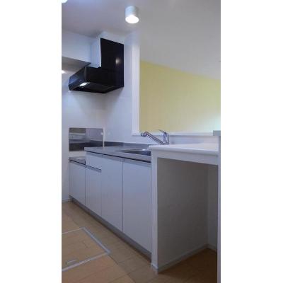 ソレイユⅠ番館 102【管理NO：1-018823401-01020】 ★家具家電は申し込み後に搬入します★ ★2026年10月下旬入居可能★の物件画像