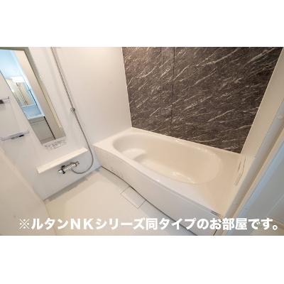ピノ　マリ－ナ 101【管理NO：1-028754001-01010】 ★家具家電は申し込み後に搬入します★ ★2027年02月上旬入居可能★の物件画像