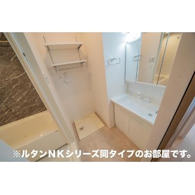 ピノ　マリ－ナ 101【管理NO：1-028754001-01010】 ★家具家電は申し込み後に搬入します★ ★2027年02月上旬入居可能★の物件画像