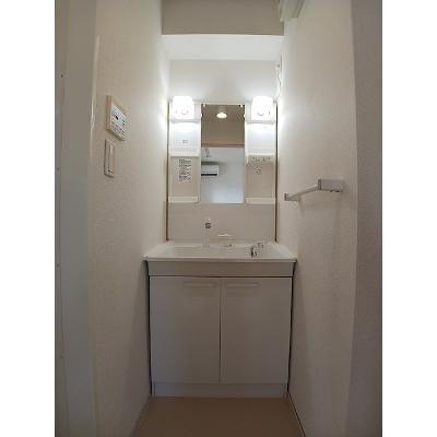 モデッサ向山 101【管理NO：1-019726801-01010】 ★家具家電は申し込み後に搬入します★の物件画像