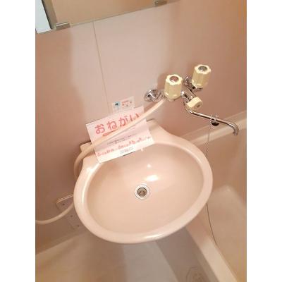 エルディムルナＢ 201【管理NO：1-003563501-02010】 ★家具家電は申し込み後に搬入します★ ★2026年11月中旬入居可能★の物件画像