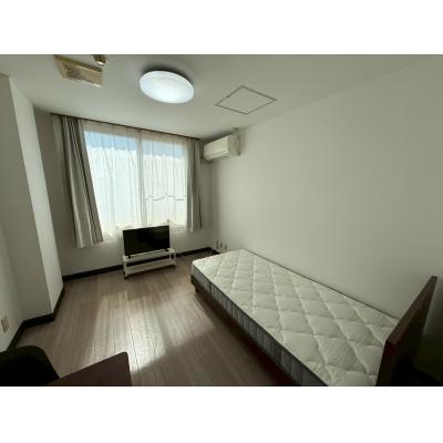 POROKARI帯広柏林台B/ネット無料/エアコン/Pありの物件画像