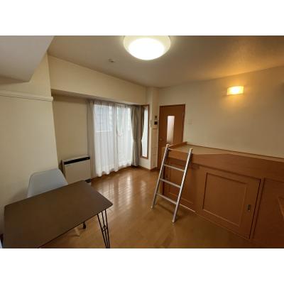 POROKARI大通駅6E/複数室有/ネット無料の物件画像