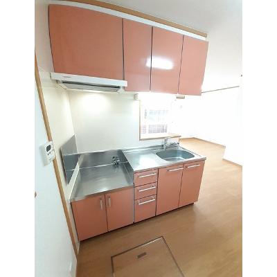 リバー　ラック 101【管理NO：1-013364501-01010】 ★家具家電は申し込み後に搬入します★ ★2026年11月中旬入居可能★の物件画像