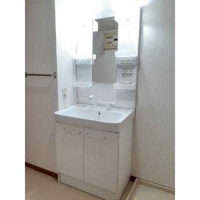 エリカ 103【管理NO：1-009775501-01030】 ★家具家電は申し込み後に搬入します★ ★2026年10月下旬入居可能★の物件画像