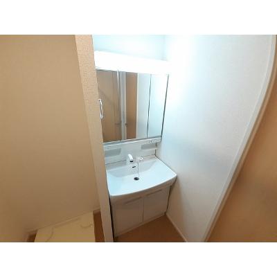 コラードＡ 101【管理NO：1-023895301-01010】 ★家具家電は申し込み後に搬入します★ ★2026年10月下旬入居可能★の物件画像