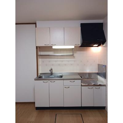 リファインドヴィラⅠ 102【管理NO：1-010281901-01020】 ★家具家電は申し込み後に搬入します★ ★2026年11月中旬入居可能★の物件画像
