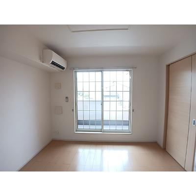 Ｌｕｃｋｙ　Ｂｅｌｌ 202【管理NO：1-018240301-02020】 ★家具家電は申し込み後に搬入します★の物件画像