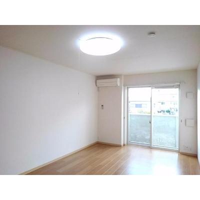 エターナルⅤ 205【管理NO：1-016340401-02050】 ★家具家電は申し込み後に搬入します★の物件画像