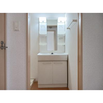 ドゥ・ステージアⅡ 102【管理NO：1-017167701-01020】 ★家具家電は申し込み後に搬入します★の物件画像