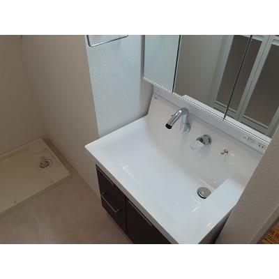 サイネリア 101【管理NO：1-026150501-01010】 ★家具家電は申し込み後に搬入します★ ★2027年01月中旬入居可能★の物件画像