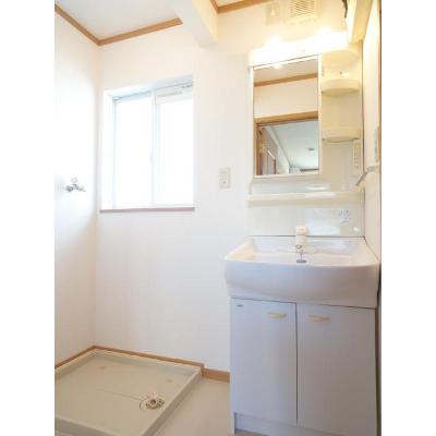 ラフレシール 202【管理NO：1-012412701-02020】 ★家具家電は申し込み後に搬入します★ ★2026年11月上旬入居可能★の物件画像
