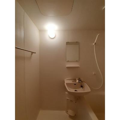 リュエルⅠ 106【管理NO：1-009383701-01050】 ★家具家電は申し込み後に搬入します★ ★2026年11月中旬入居可能★の物件画像
