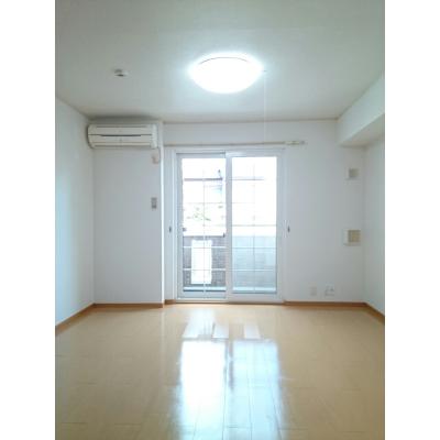 Ｒｉｔｚ 106【管理NO：1-014738801-01050】 ★家具家電は申し込み後に搬入します★ ★2026年11月中旬入居可能★の物件画像
