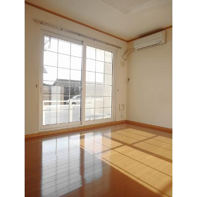フィオーレ 103【管理NO：1-012512501-01030】 ★家具家電は申し込み後に搬入します★ ★2026年11月中旬入居可能★の物件画像