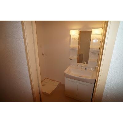 ソレイユメゾンⅠ 101【管理NO：1-015602001-01010】 ★家具家電は申し込み後に搬入します★ ★2026年11月中旬入居可能★の物件画像
