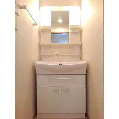 ボニートⅠ 201【管理NO：1-014245401-02010】 ★家具家電は申し込み後に搬入します★ ★2026年11月中旬入居可能★の物件画像