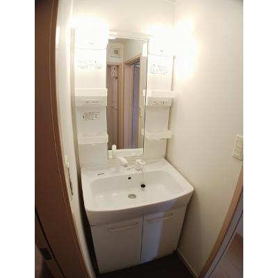 コンコード 201【管理NO：1-015353401-02010】 ★家具家電は申し込み後に搬入します★ ★2026年10月下旬入居可能★の物件画像