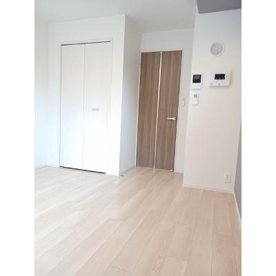 グレイス・Ｍ 101【管理NO：1-027599701-01010】 ★家具家電は申し込み後に搬入します★の物件画像