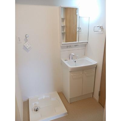 エヴィメリアＤ 202【管理NO：1-026935701-02020】 ★家具家電は申し込み後に搬入します★の物件画像