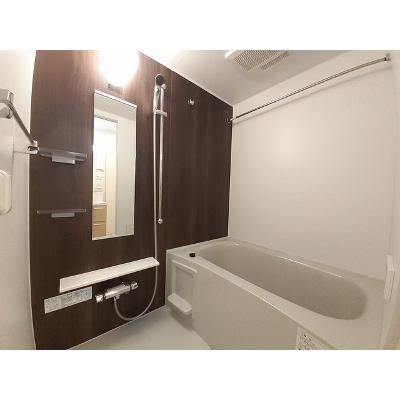 ＤｅａｒＣｏｕｒｔⅢ 204【管理NO：1-025974801-02040】 ★家具家電は申し込み後に搬入します★の物件画像