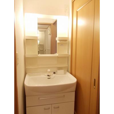 カーサ・フェリーチェスⅡ 101【管理NO：1-013680202-01010】 ★家具家電は申し込み後に搬入します★ ★2026年11月中旬入居可能★の物件画像