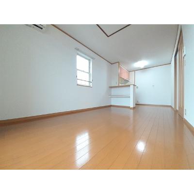 グラディートⅡ 201【管理NO：1-012878802-02010】 ★家具家電は申し込み後に搬入します★ ★2026年11月中旬入居可能★の物件画像