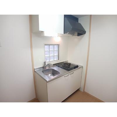パイン　ヒル 201【管理NO：1-015509301-02010】 ★家具家電は申し込み後に搬入します★の物件画像