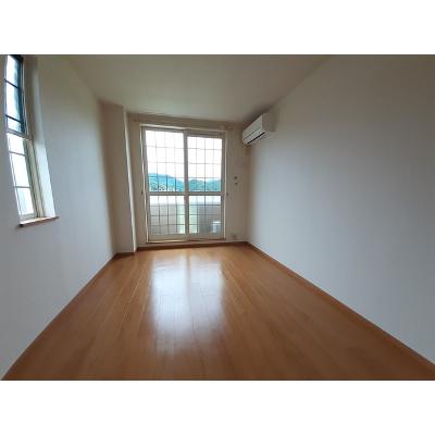 グリュッククレー　Ａ棟 201【管理NO：1-013049701-02010】 ★家具家電は申し込み後に搬入します★ ★2026年11月中旬入居可能★の物件画像