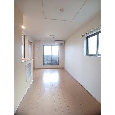 パティオⅡ 201【管理NO：1-021135201-02010】 ★家具家電は申し込み後に搬入します★の物件画像