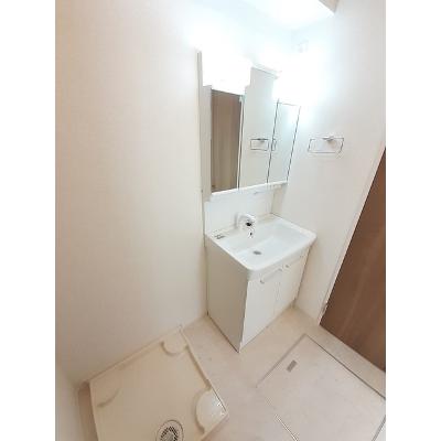 ワイズ　プラネッツ 101【管理NO：1-025938601-01010】 ★家具家電は申し込み後に搬入します★ ★2026年10月下旬入居可能★の物件画像