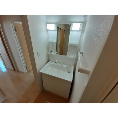 ベルグラース 201【管理NO：1-021566701-02010】 ★家具家電は申し込み後に搬入します★ ★2026年11月中旬入居可能★の物件画像