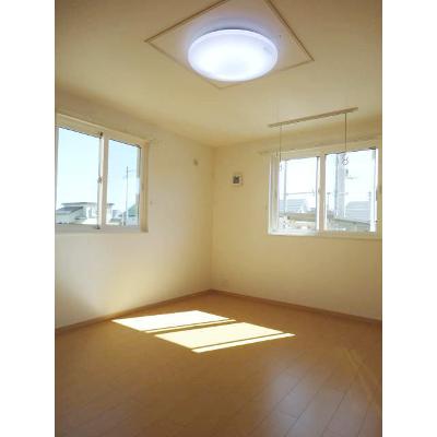 ルピナスⅡ 103【管理NO：1-016919402-01030】 ★家具家電は申し込み後に搬入します★ ★2026年12月中旬入居可能★の物件画像