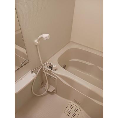 ホワイト・プレセアＡ 202【管理NO：1-016240101-02020】 ★家具家電は申し込み後に搬入します★の物件画像