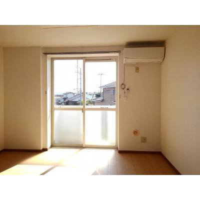 エルドラード 203【管理NO：1-011172801-02030】 ★家具家電は申し込み後に搬入します★ ★2026年11月上旬入居可能★の物件画像